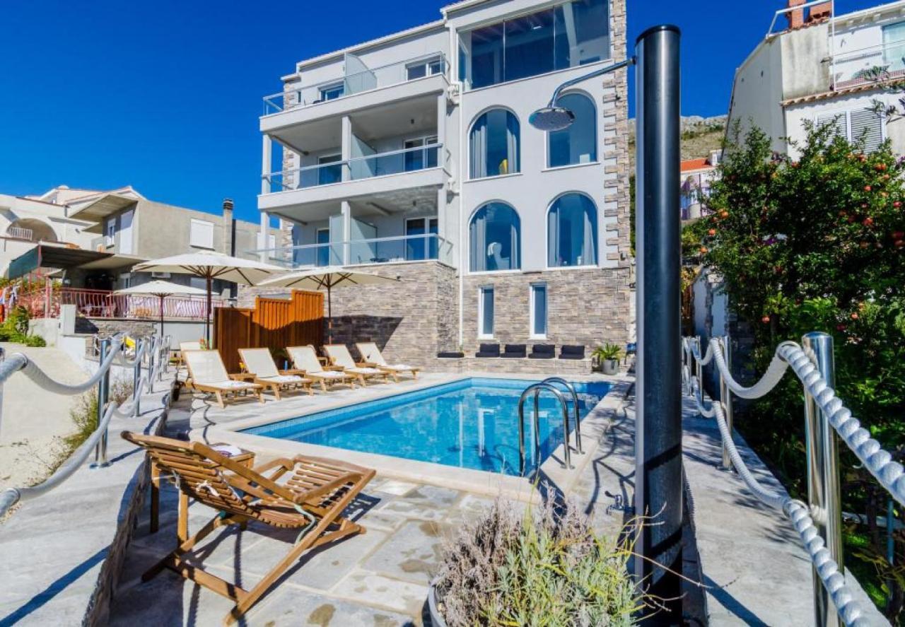Apartments Villa Capitano Mlini Buitenkant foto