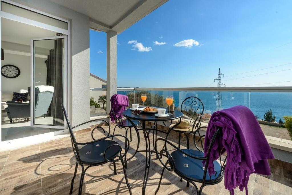 Apartments Villa Capitano Mlini Buitenkant foto